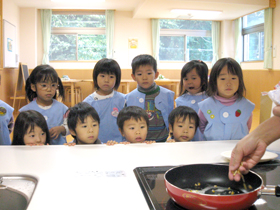 子ども用IH調理台